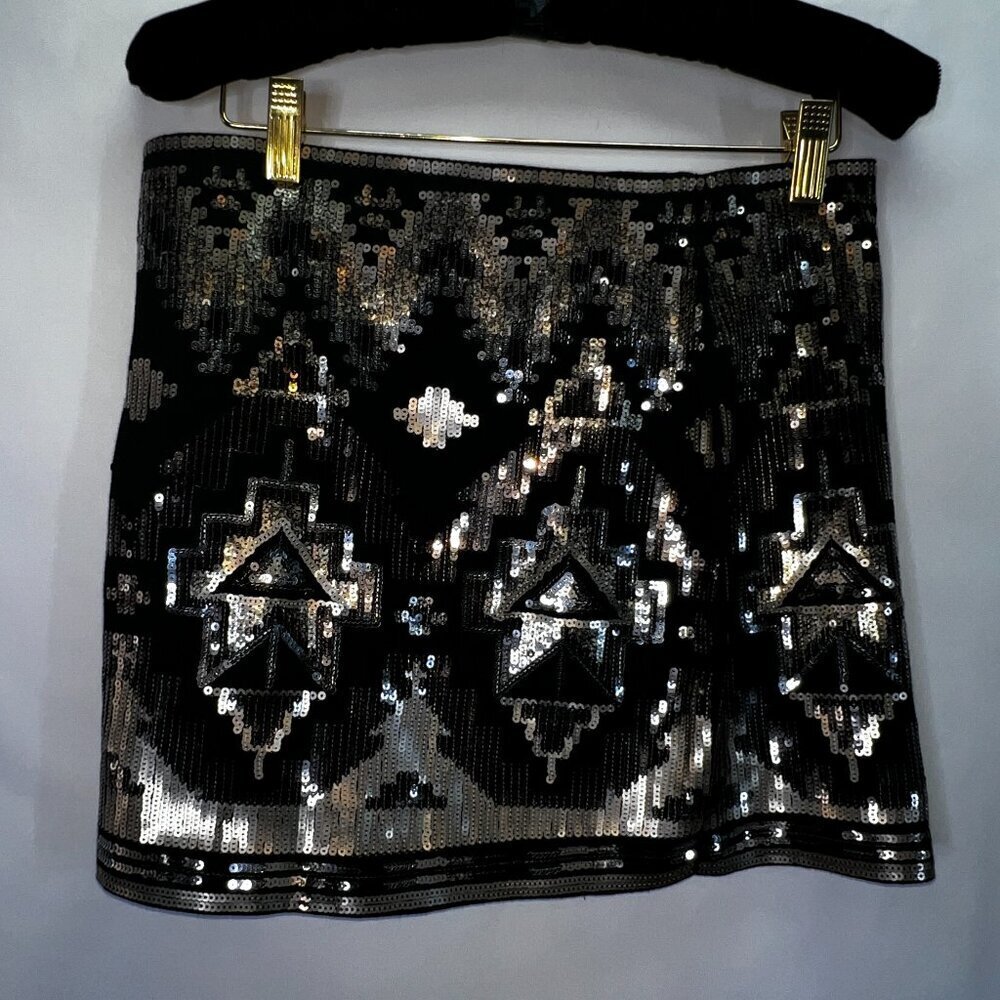Express Sequin Tribal Black Gold Mini Skirt size Small